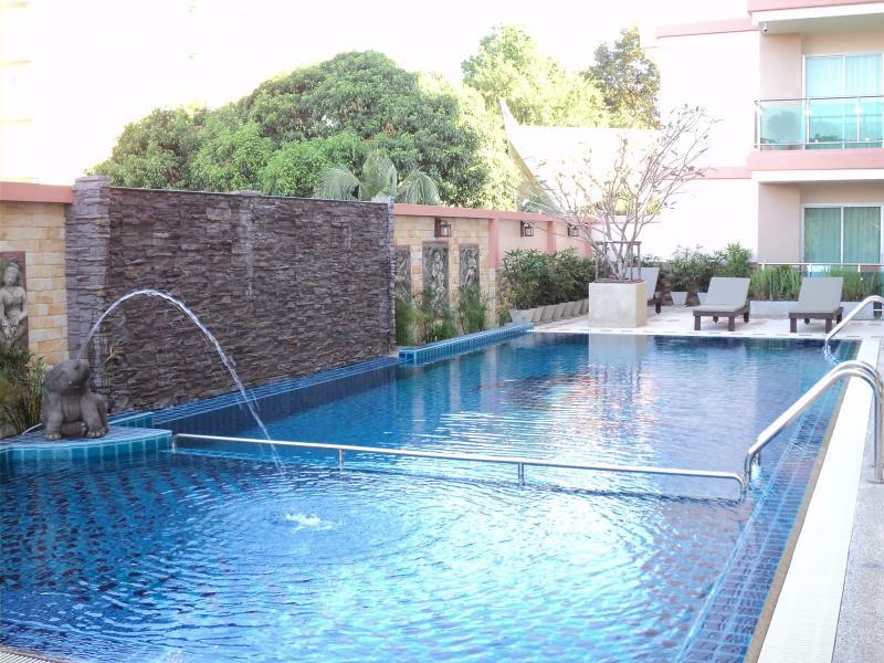 Nanthana Villa Pattaya Exterior photo